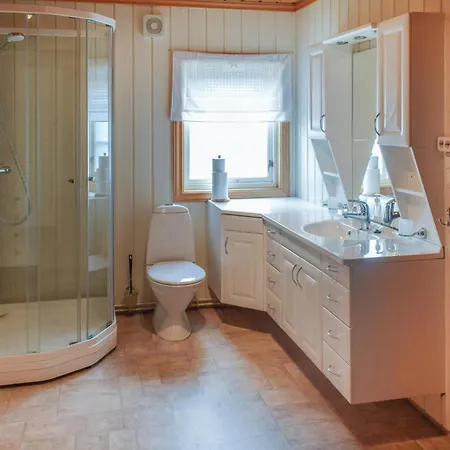 Amazing In With Kitchen